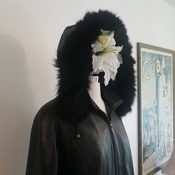 Gallery leather coat - Picture 3 of 8